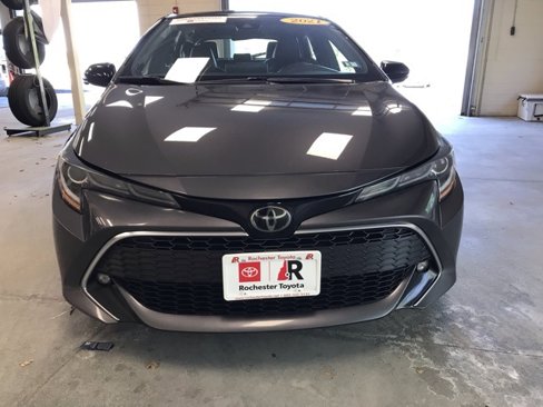 Certified 2021 Toyota Corolla XSE w/ XSE Preferred Package image 9