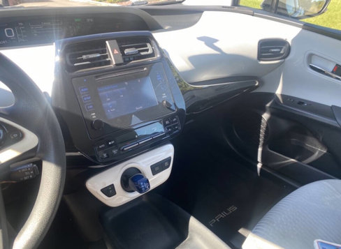 Used 2016 Toyota Prius Two image 13