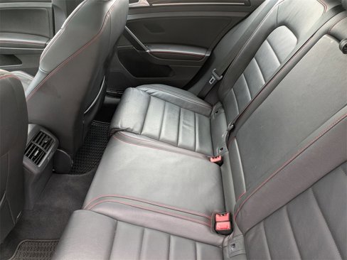 Used 2017 Volkswagen GTI SE image 31