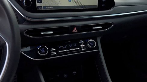 Certified 2021 Hyundai Sonata SEL Plus w/ Tech Package image 30