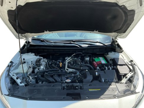 Used 2022 Nissan Altima 2.5 SV image 13