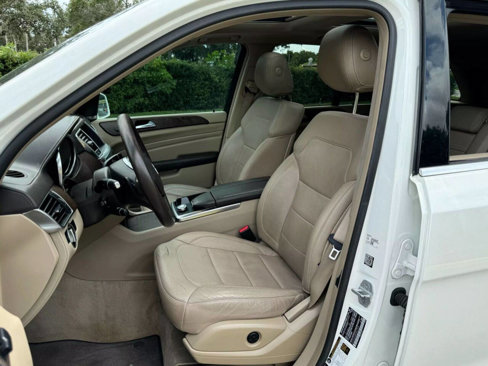 Used 2015 Mercedes-Benz ML 400 4MATIC image 9