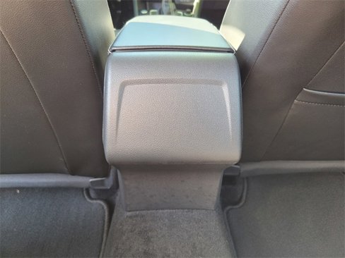 Used 2024 Volkswagen Jetta SE image 17