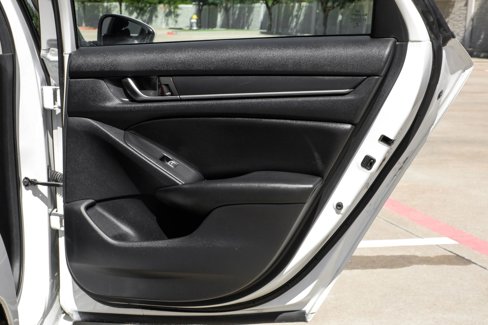 Used 2019 Honda Accord LX image 40