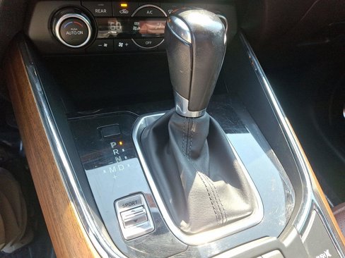 Used 2018 MAZDA CX-9 Signature image 15