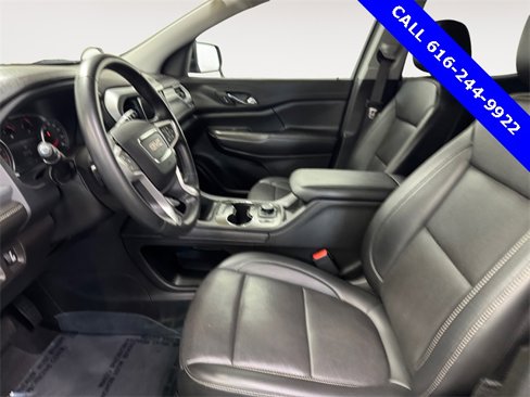 Used 2023 GMC Acadia SLT image 6
