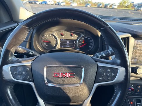 Used 2018 GMC Terrain SLT w/ Preferred Package image 10