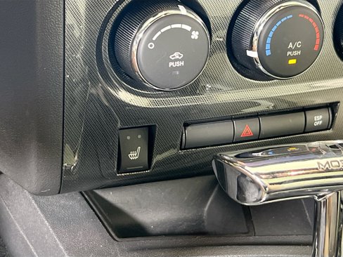 Used 2010 Dodge Challenger R/T image 17