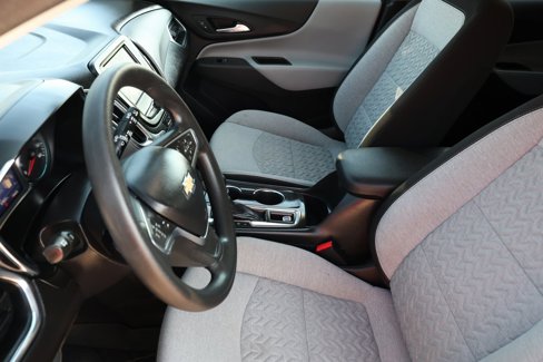 Used 2023 Chevrolet Equinox LT w/ LPO, Floor Liner Package image 13