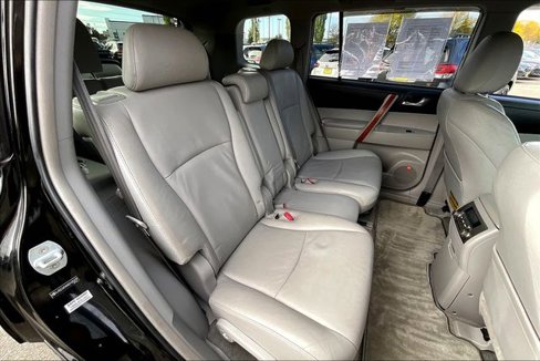 Used 2008 Toyota Highlander Limited image 25