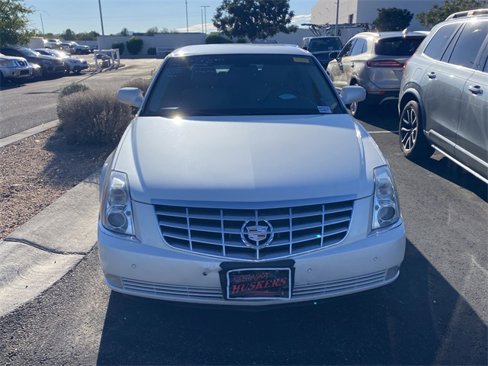 Used 2007 Cadillac DTS Luxury I image 2