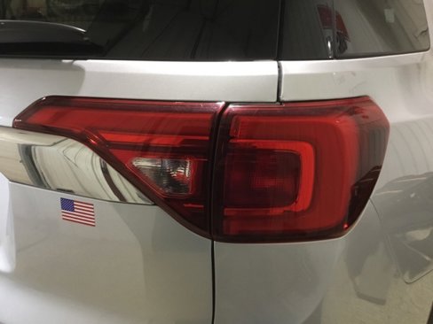 Used 2019 GMC Acadia SLE w/ LPO, Floor Liner Package image 18