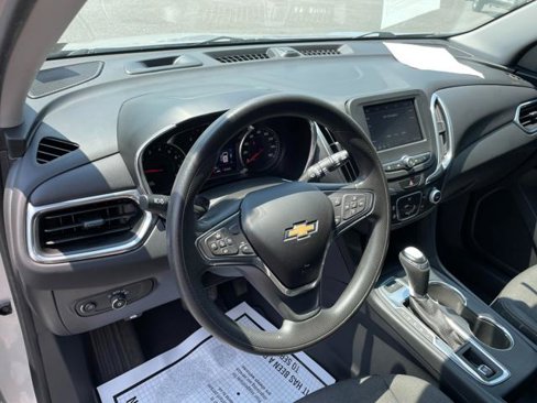 Used 2020 Chevrolet Equinox LT image 19