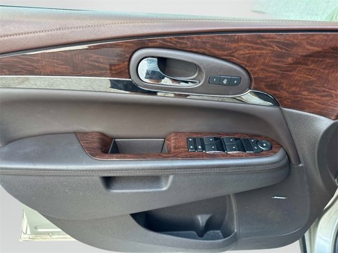 Used 2014 Buick Enclave Leather image 10