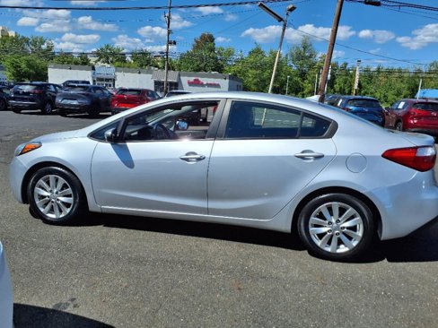 Used 2016 Kia Forte LX w/ LX Popular Plus Package image 8