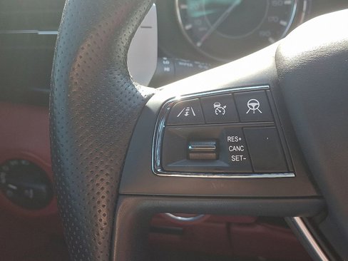 Used 2022 Maserati Quattroporte Modena Q4 image 24