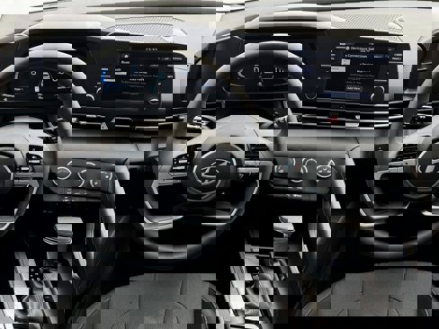 New 2025 Hyundai Elantra SE image 17