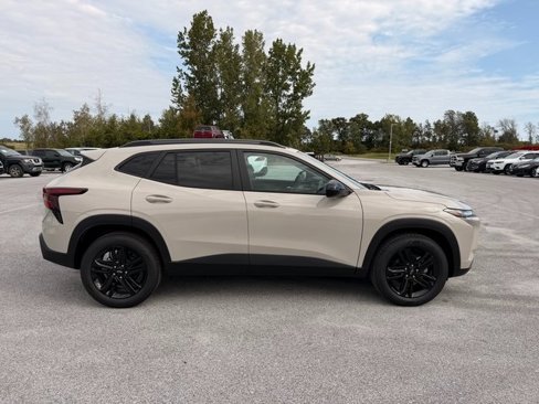 New 2026 Chevrolet Trax ACTIV image 2