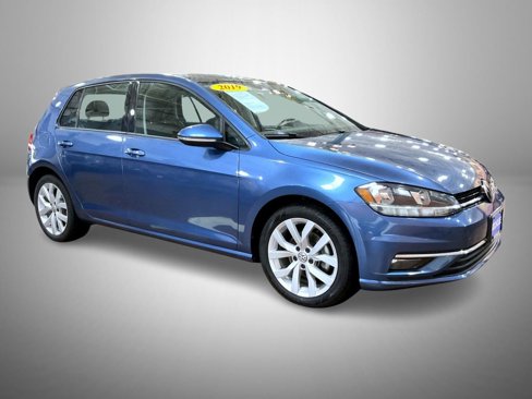 Used 2019 Volkswagen Golf SE w/ Driver Assistance Package image 3