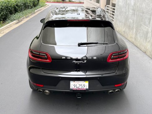 Used 2018 Porsche Macan S image 16