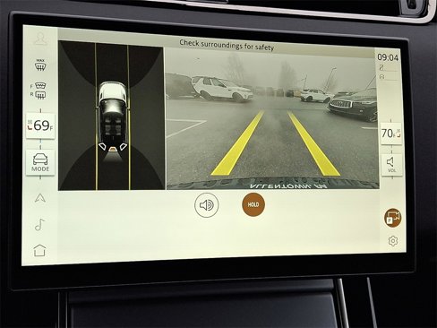 Used 2025 Land Rover Range Rover Evoque S image 14