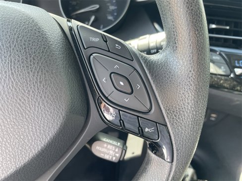 Used 2020 Toyota C-HR image 15