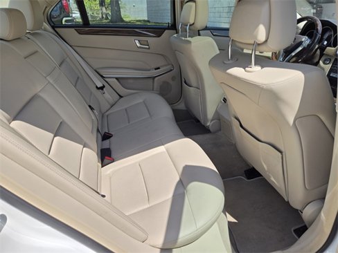 Used 2016 Mercedes-Benz E 350 Sedan image 17