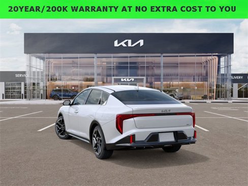 New 2025 Kia K4 GT-Line image 4