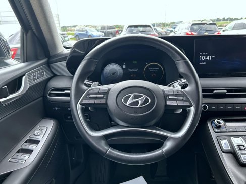 Used 2023 Hyundai Palisade Limited w/ Cargo Package image 12