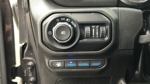 Used 2022 Jeep Wrangler Unlimited Rubicon 4xe w/ Cold Weather Group image 30