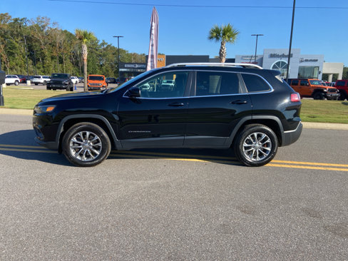 Used 2020 Jeep Cherokee Latitude Plus image 4