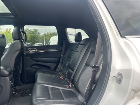 Used 2019 Jeep Grand Cherokee Limited w/ Trailer Tow Group IV image 14