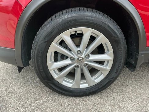 Used 2017 Nissan Rogue Sport S w/ S Appearance Package image 14