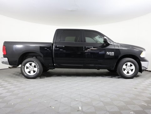 Used 2023 RAM 1500 Classic SLT w/ Trailer & Traction Group image 4