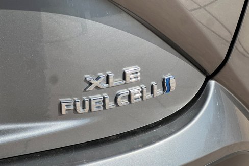 Certified 2022 Toyota Mirai XLE image 35