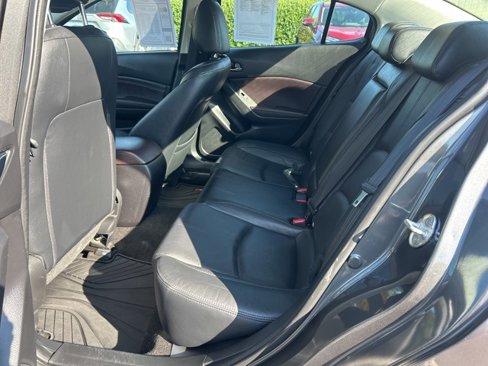 Used 2018 MAZDA MAZDA3 Grand Touring w/ Premium Equipment Package image 13