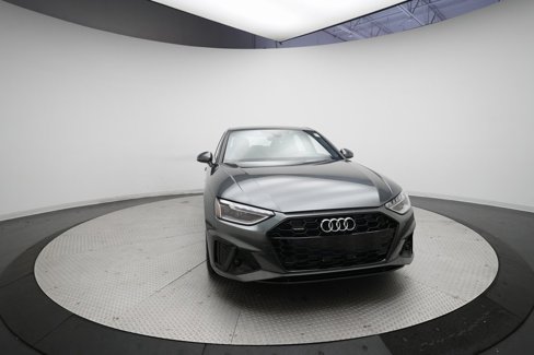 Used 2025 Audi A4 2.0T Premium image 13