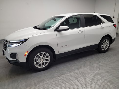 Used 2024 Chevrolet Equinox LT image 2