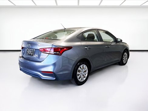 Used 2019 Hyundai Accent SE image 4