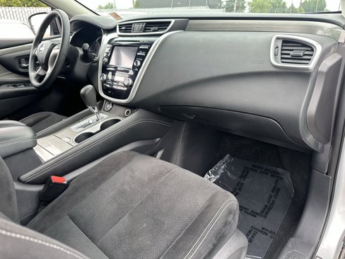 Used 2017 Nissan Murano S image 10