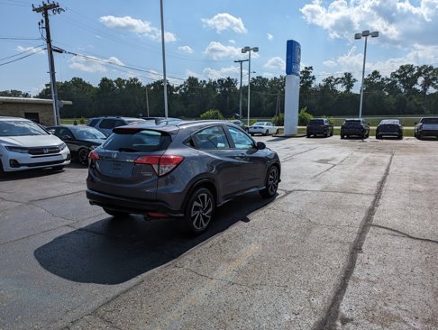 Used 2019 Honda HR-V Sport image 3