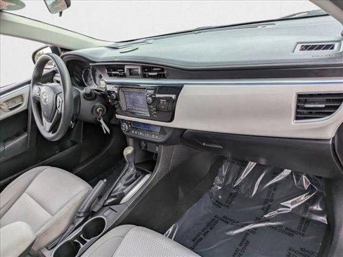 Used 2014 Toyota Corolla LE image 20