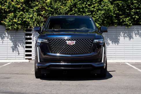 Used 2022 Cadillac Escalade ESV Premium Luxury image 15