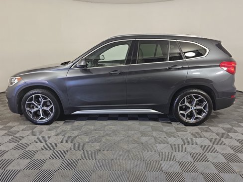 Used 2019 BMW X1 sDrive28i w/ Convenience Package image 2