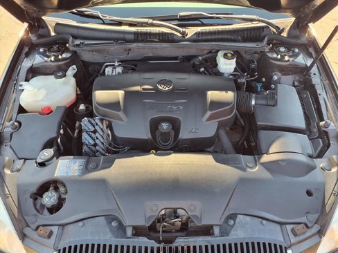 Used 2008 Buick Lucerne CXL image 29