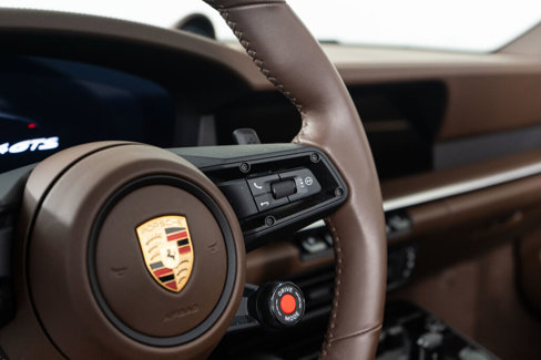 Used 2025 Porsche 911 GTS image 19