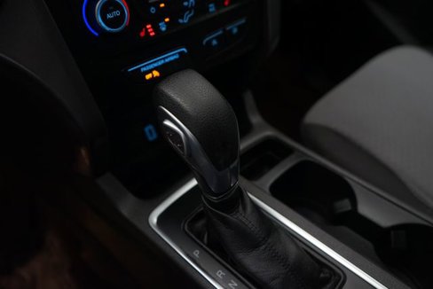 Certified 2019 Ford Escape SE image 25