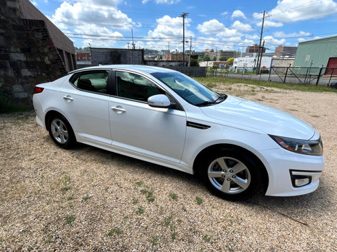 Used 2015 Kia Optima LX image 12
