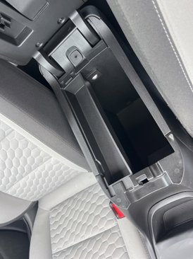Used 2018 Chevrolet Equinox LS image 31