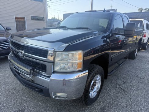 Used 2007 Chevrolet Silverado 2500 LT image 2